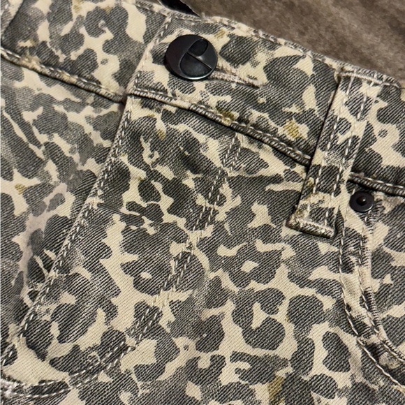 Else - Denim Leopard Print Jean Mini Skirt - Picture 3 of 6